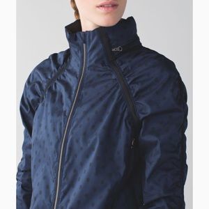 LULULEMON Gather and Sprint jacket